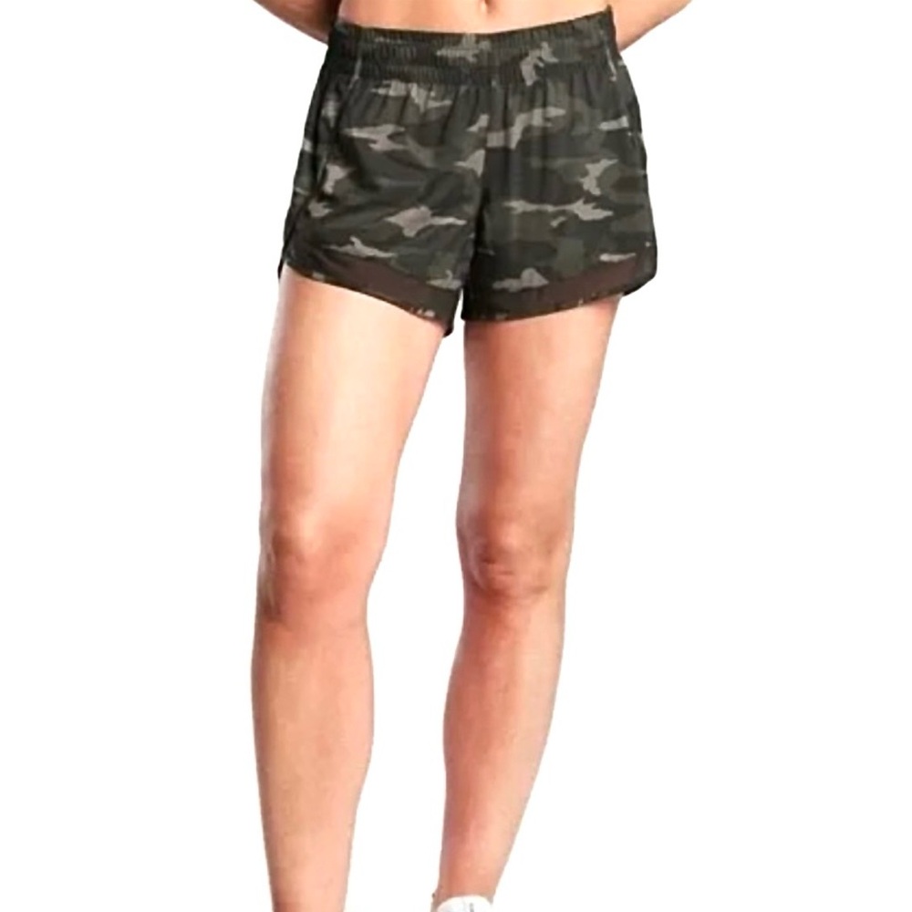 Athleta Women’s Black Camo Mesh Racer Run Shorts 4” Pocket & Liner Size XS NWOT